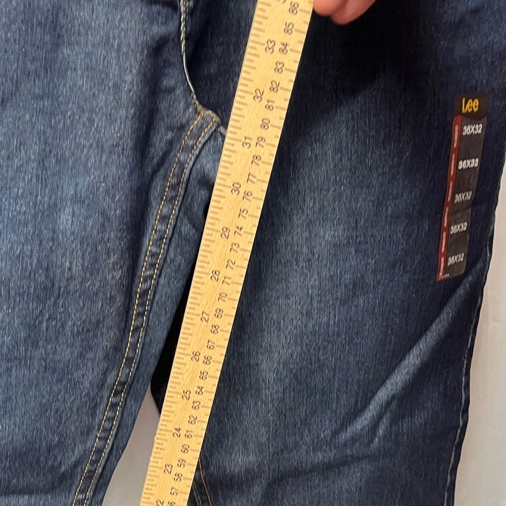 Lee Men's Deep Indigo Relaxed Jeans 2376